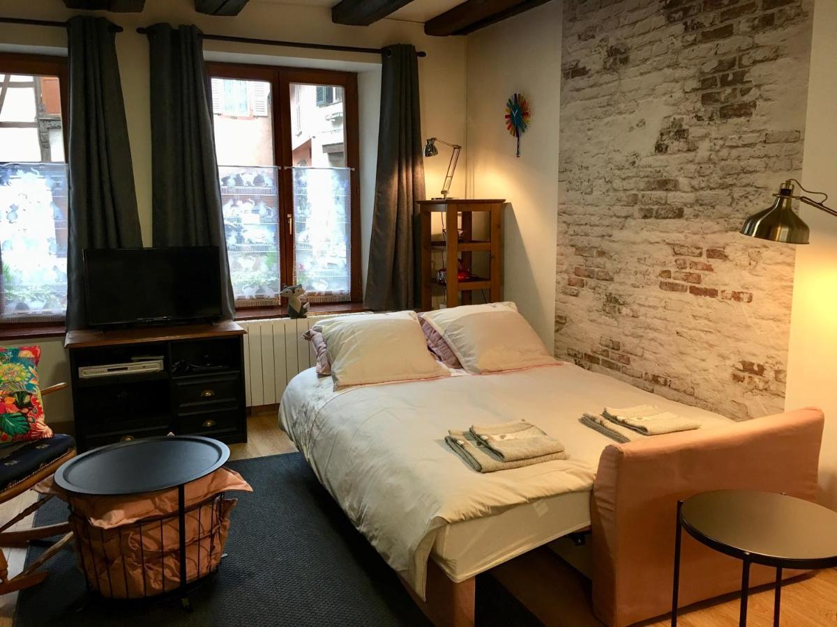 L'Atelier Apartment ซิลิสตาต์ ภายนอก รูปภาพ